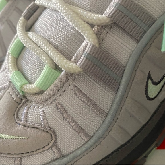 Nike Air Max 98(GS) sneakers shoe size 6 Youth - Picture 6 of 15